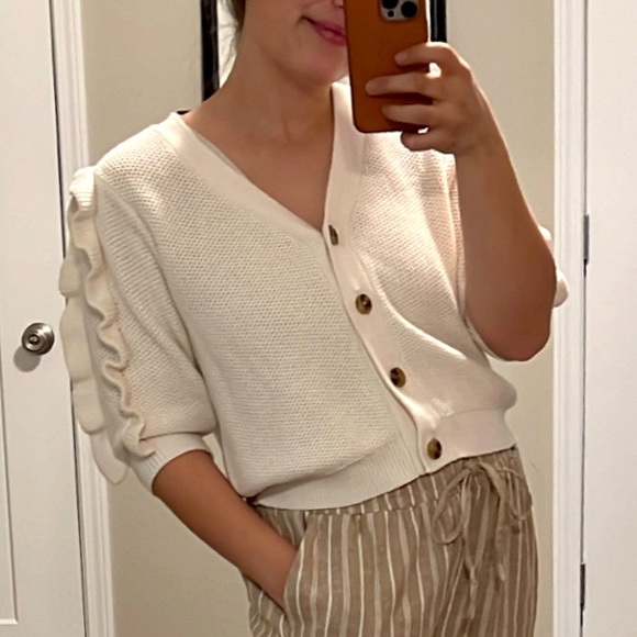 Ann Taylor Ruffle Sleeve Cardigan Cream 